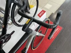 BMC Teammachine SLR01 Four Force AXS Vélo De Course 2023 -VTT complets Magasin de vente bmc teammachine slr01 four force axs velo de course 2023 4