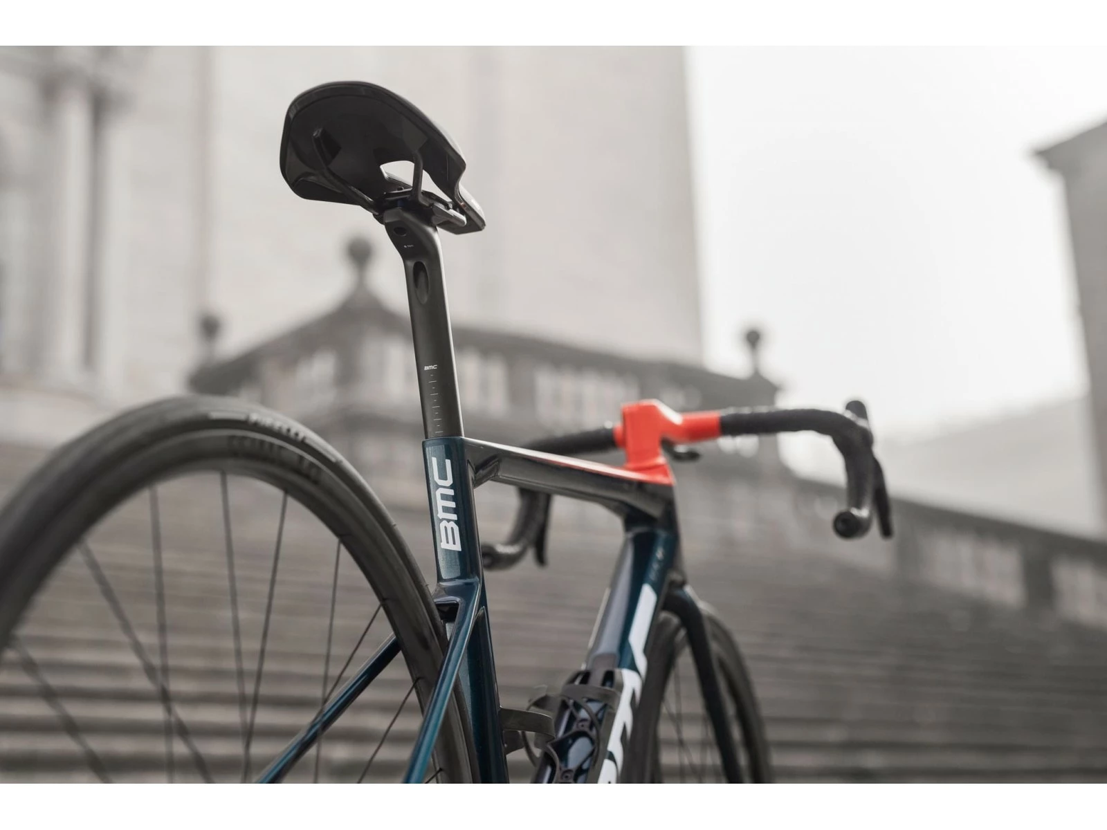 BMC Teammachine SLR01 One Dura-Ace Di2 Disc 12v Vélo De Course 2022 22 BMC Teammachine SLR01 One Dura-Ace Di2 Disc 12v Vélo De Course 2022 – Image 22