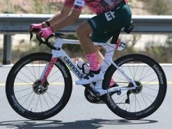 CANNONDALE SystemSix Hi-Mod Carbon Ultegra Di2 Replica Education First 2023 15 CANNONDALE SystemSix Hi-Mod Carbon Ultegra Di2 Replica Education First 2023 -VTT complets Magasin de vente cannondale systemsix hi mod carbon ultegra di2 replica education first 2023 7