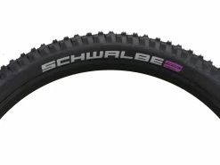 SCHWALBE Big Betty Pneu Souple Evolution Addix Ultra Soft Super Downhill - 27,5 X 2,4 Pouces 6 SCHWALBE Big Betty Pneu Souple Evolution Addix Ultra Soft Super Downhill - 27,5 X 2,4 Pouces -VTT complets Magasin de vente schwalbe big betty pneu souple evolution addix ultra soft super downhill 275 x 24 pouces 2