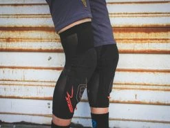 TROY LEE DESIGNS Stage Protection Genouillère VTT 8 TROY LEE DESIGNS Stage Protection Genouillère VTT -VTT complets Magasin de vente troy lee designs stage protection genouillere vtt 3